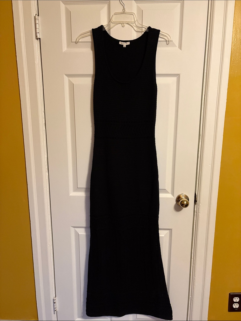 Z Supply Black Sleeveless Maxi Dress - crochet Tank Style